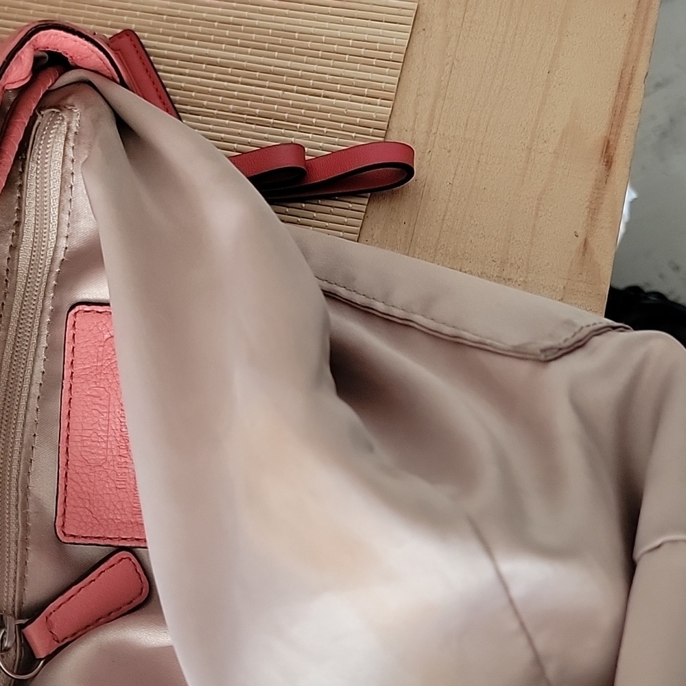 Coach Park Coral Pebbled Leather Turnlock Drawstring Closure Backpack - Picture 6 of 15